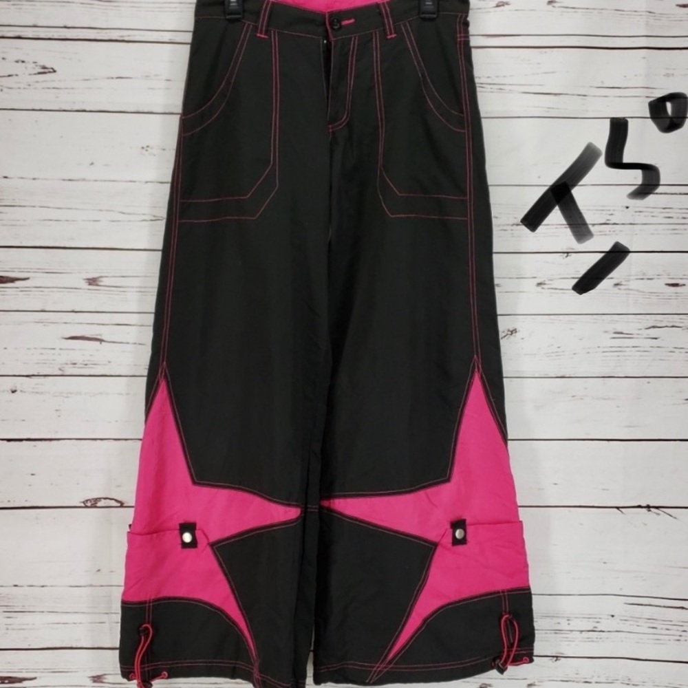 In search of @Girl Pants